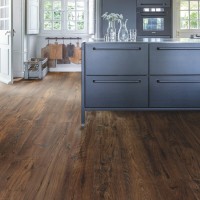 Ламинат Quick Step Eligna Wide 8 33 V4 UWH 1542 Реставрированный тёмный каштан