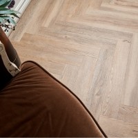 Кварц винил Vinilam PARQUET Herringbone IS11133 Северный Паркет